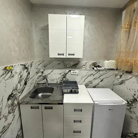 Апартаменты Dream 10 *